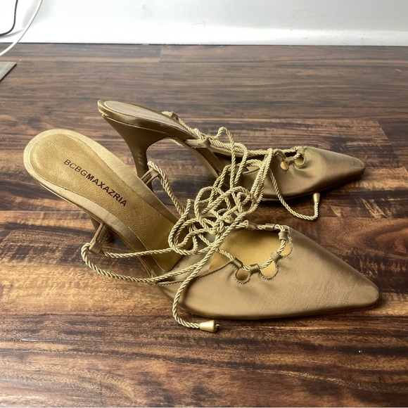 BCBGMaxAzria Gold Textile and Leather Lace Up Foot to Ankle Size 7.5 B - Picture 10 of 16